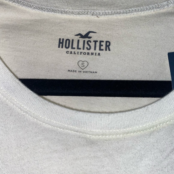 Hollister white long sleeve - Picture 3 of 6